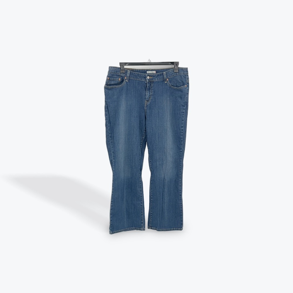 Levi's Women's Blue Bootcut‎ Jeans Size 20M